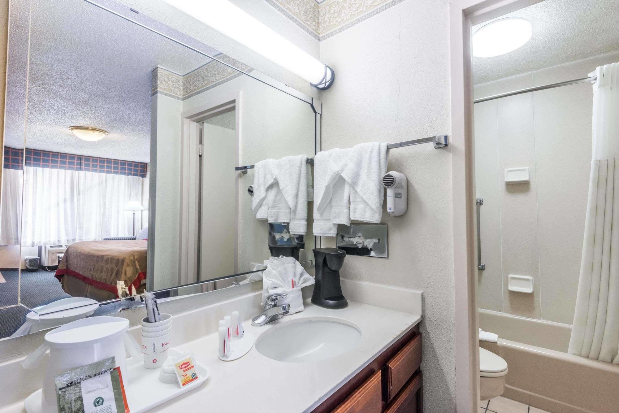 Ramada New Braunfels 호텔 외부 사진